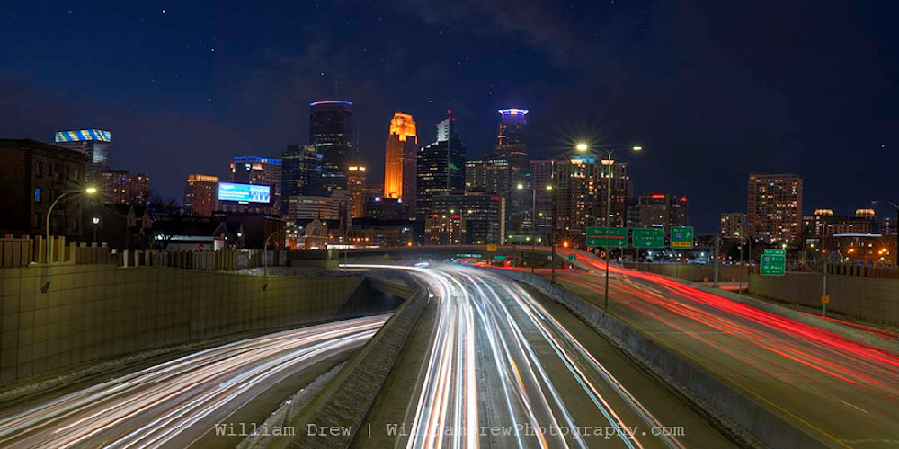 Minneapolis for Ukraine on 35W - Best Views of the Minneapolis Skyline | William Drew Photography