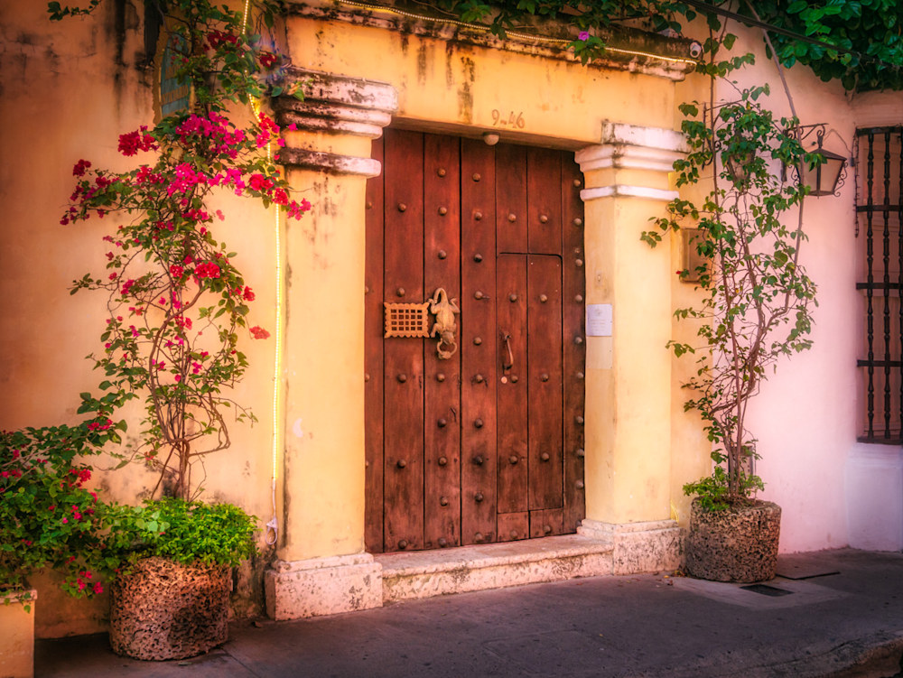 An Atlanta photographer captures a charming doorway in the Old Walled City in Cartagena