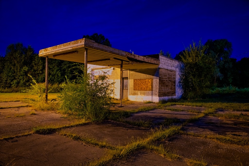 Abandoned Route 66 gas station