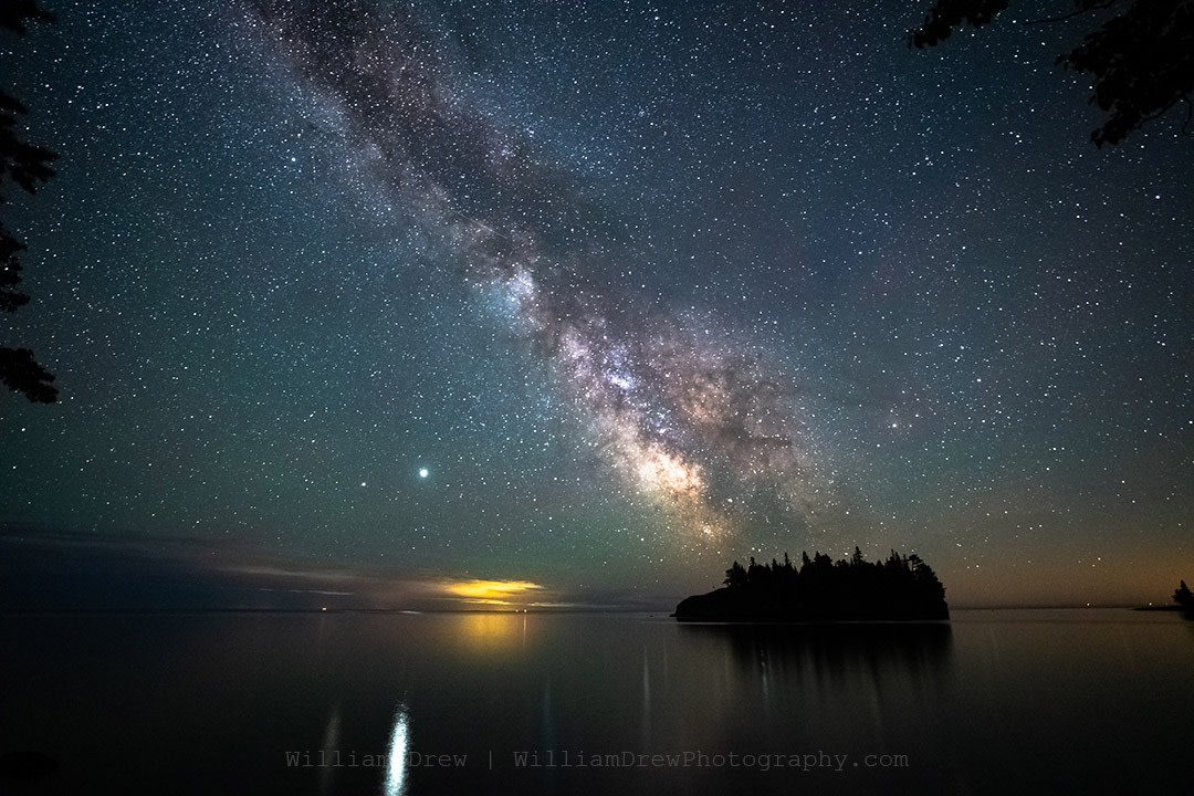 Jupiter and the Milky Way Over Ellingson Island - Milky Way Photographs | William Drew Photography