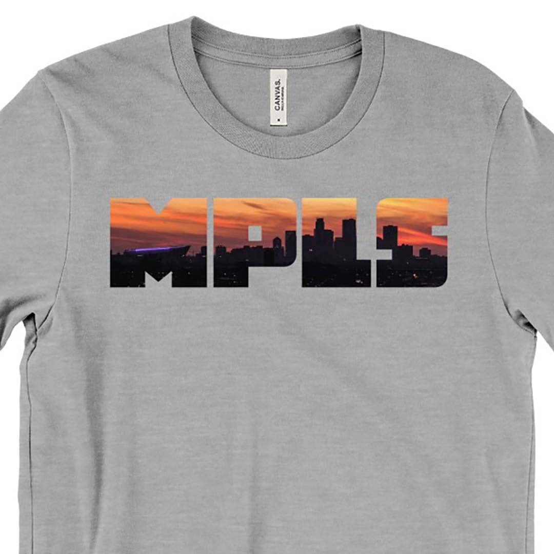 Minneapolis Sunset Silhouette - MPLS T-Shirt | William Drew