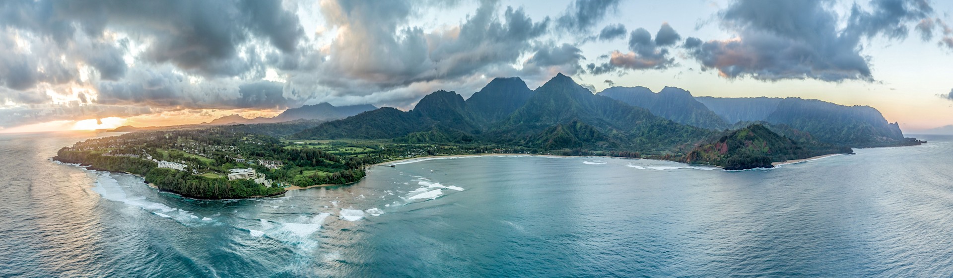 
        <div class='title'>
          hanalei  panorama
        </div>
       
        <div class='description'>
          
        </div>
      