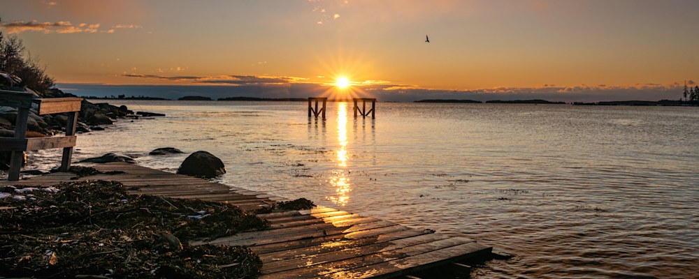 
        <div class='title'>
          Rockport Maine Sunrise
        </div>
       
        <div class='description'>
          
        </div>
      