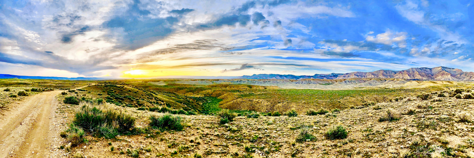 
        <div class='title'>
          North Fruita Desert   Colorado
        </div>
       
        <div class='description'>
          
        </div>
      