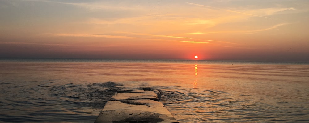 
        <div class='title'>
          Sunrise 1
        </div>
       
        <div class='description'>
          
        </div>
      