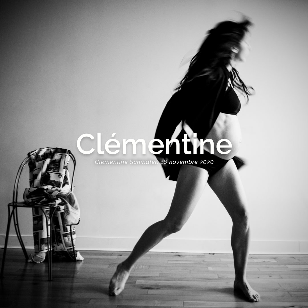 
        <div class='title'>
          portraits clémentine
        </div>
       