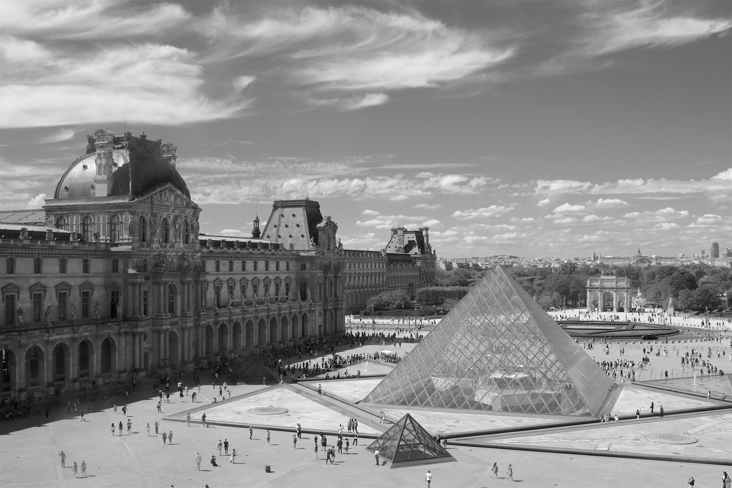 
        <div class='title'>
          A Day At The Louvre
        </div>
       