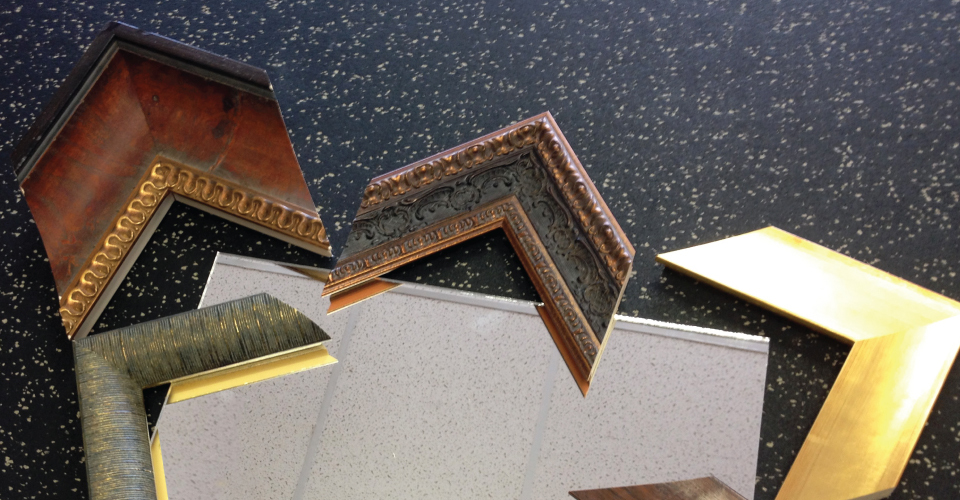 Custom Cut Mirrors & Mirror Frames Naperville, IL