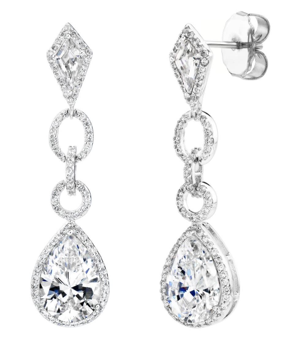Silver royal occasion teardrops zecpca
