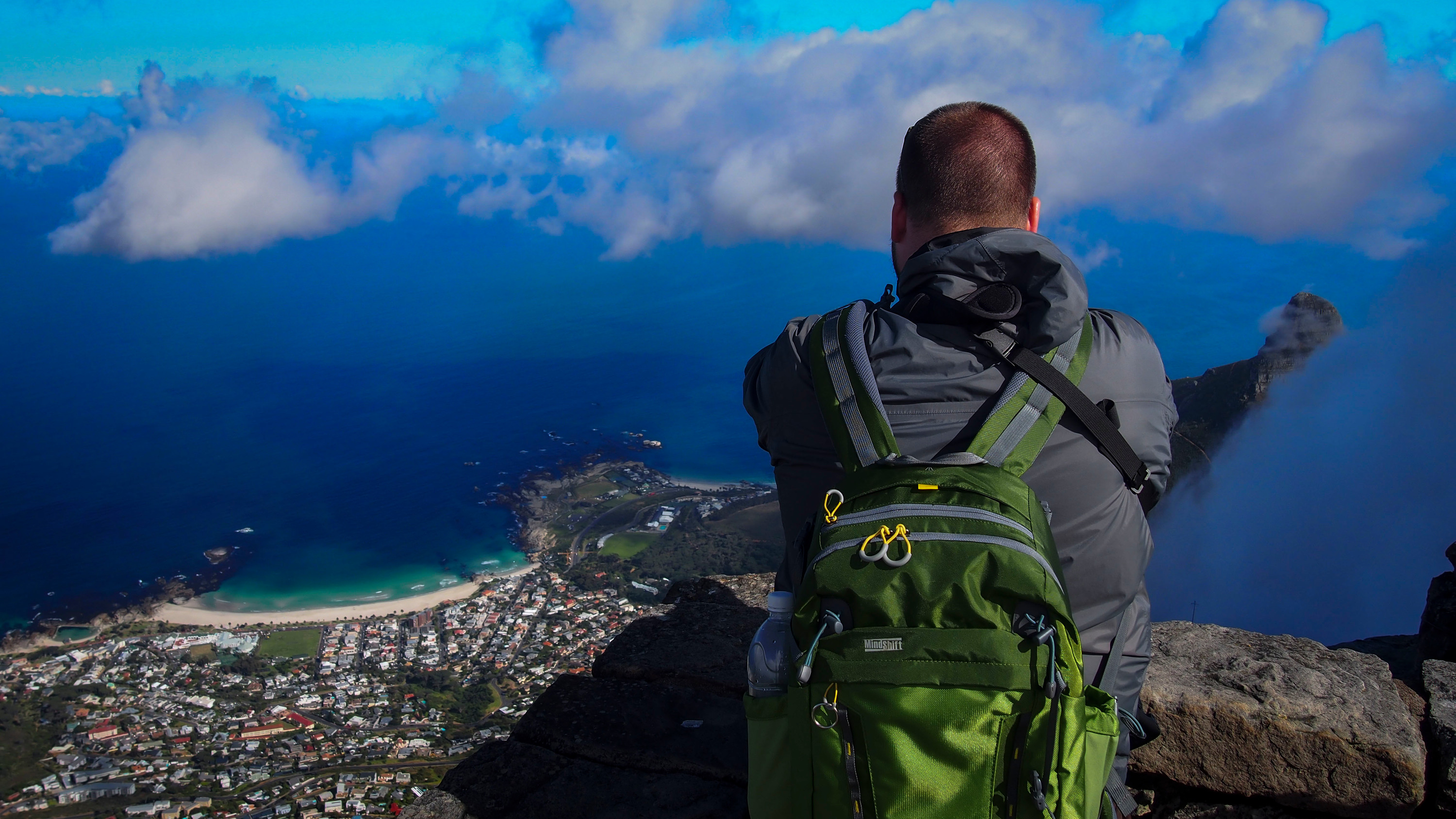 
        <div class='title'>
          PA160958
        </div>
       