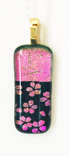 Pink  black flower necklace istqfr