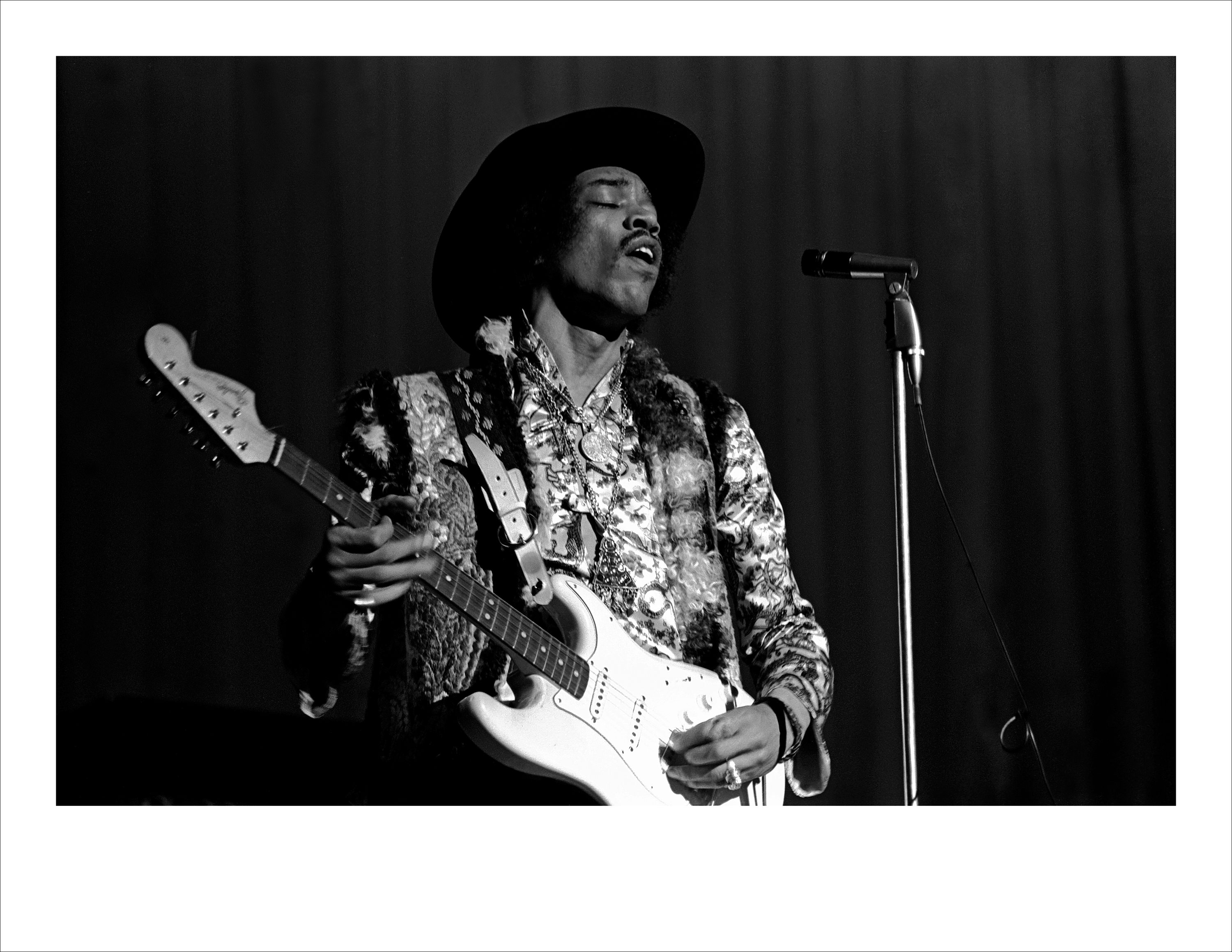 Hart hendrix 17x22 aseavl