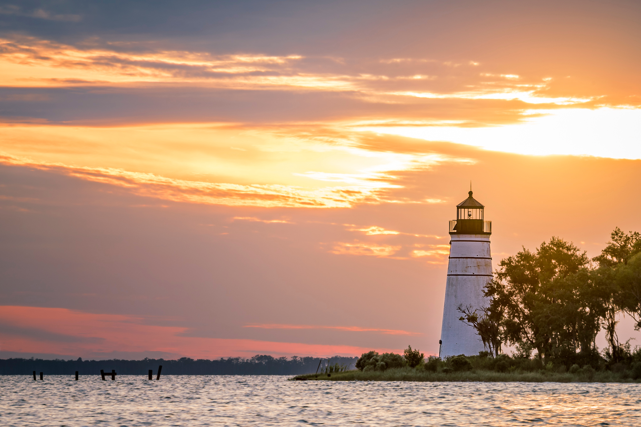 Andy crawford photography madisonville lighthouse at sunset   signed edition xzspjp