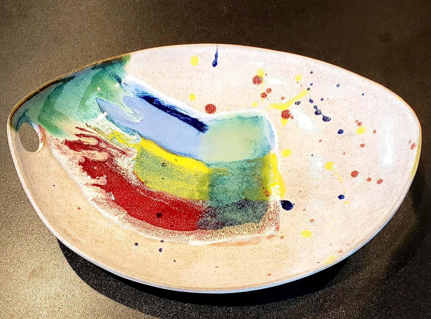 Ceramic platter geuem8