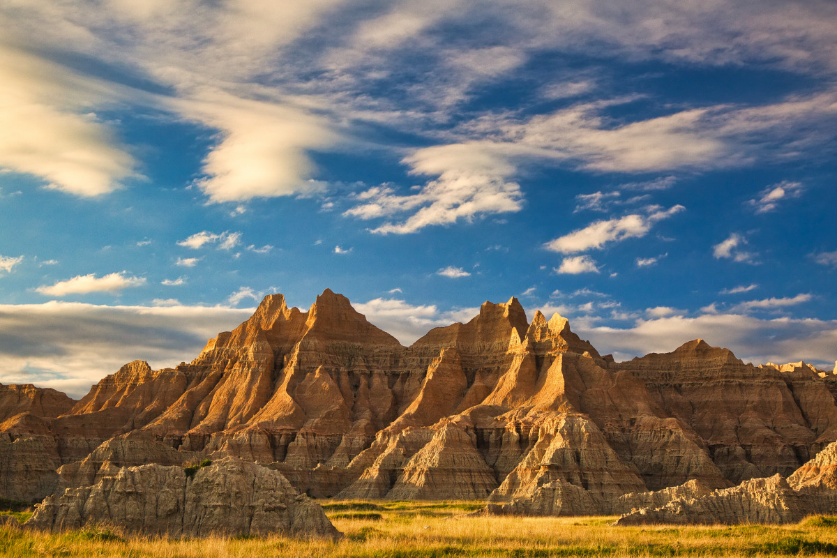 Golden badlands fqyx7h