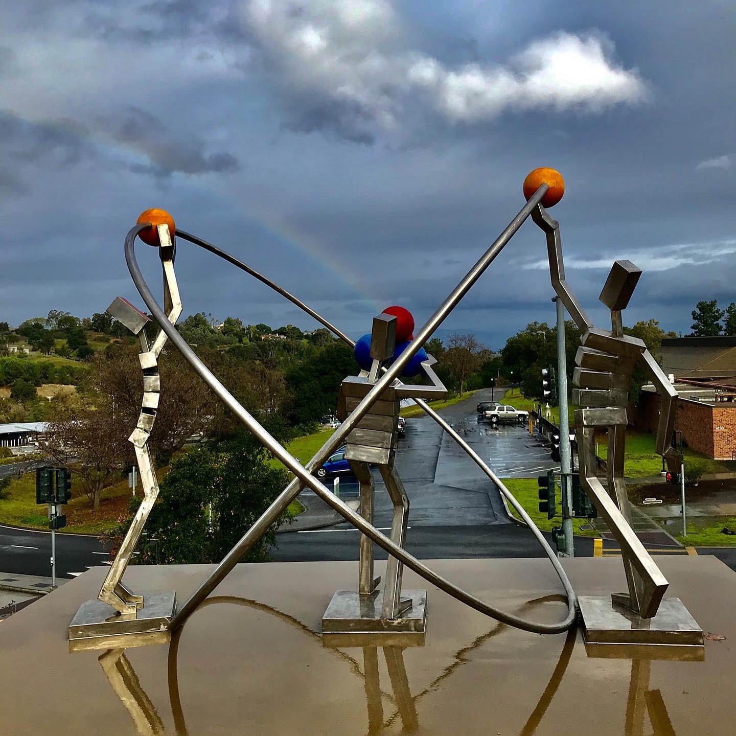 Helium   rear view uh4qpf