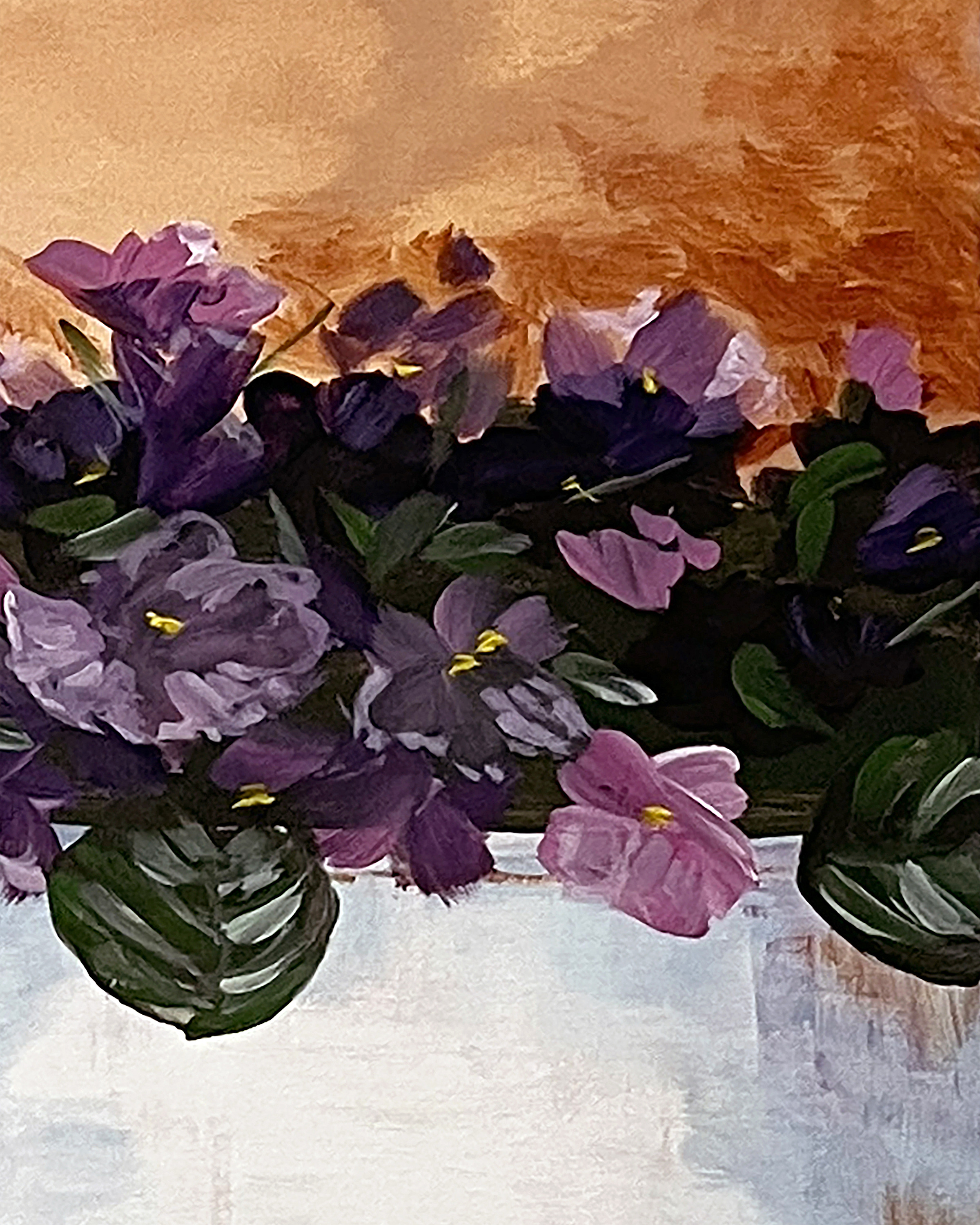 Pot of violetas detail at9xd3
