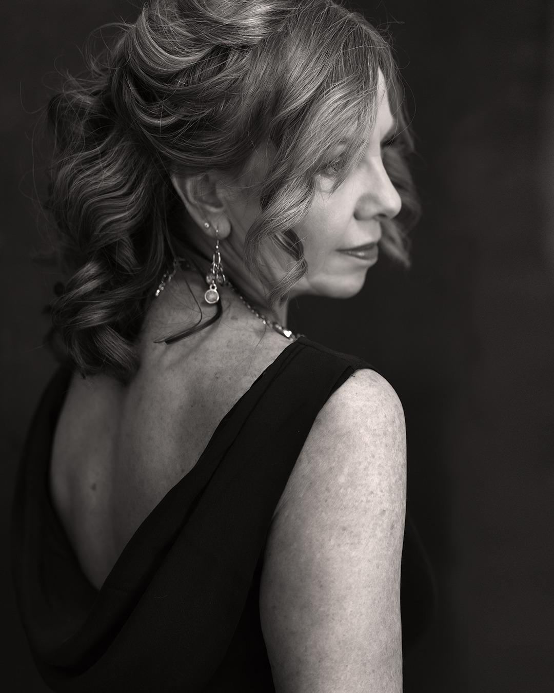 Susan 40 over 40 evangeline gala lb973w