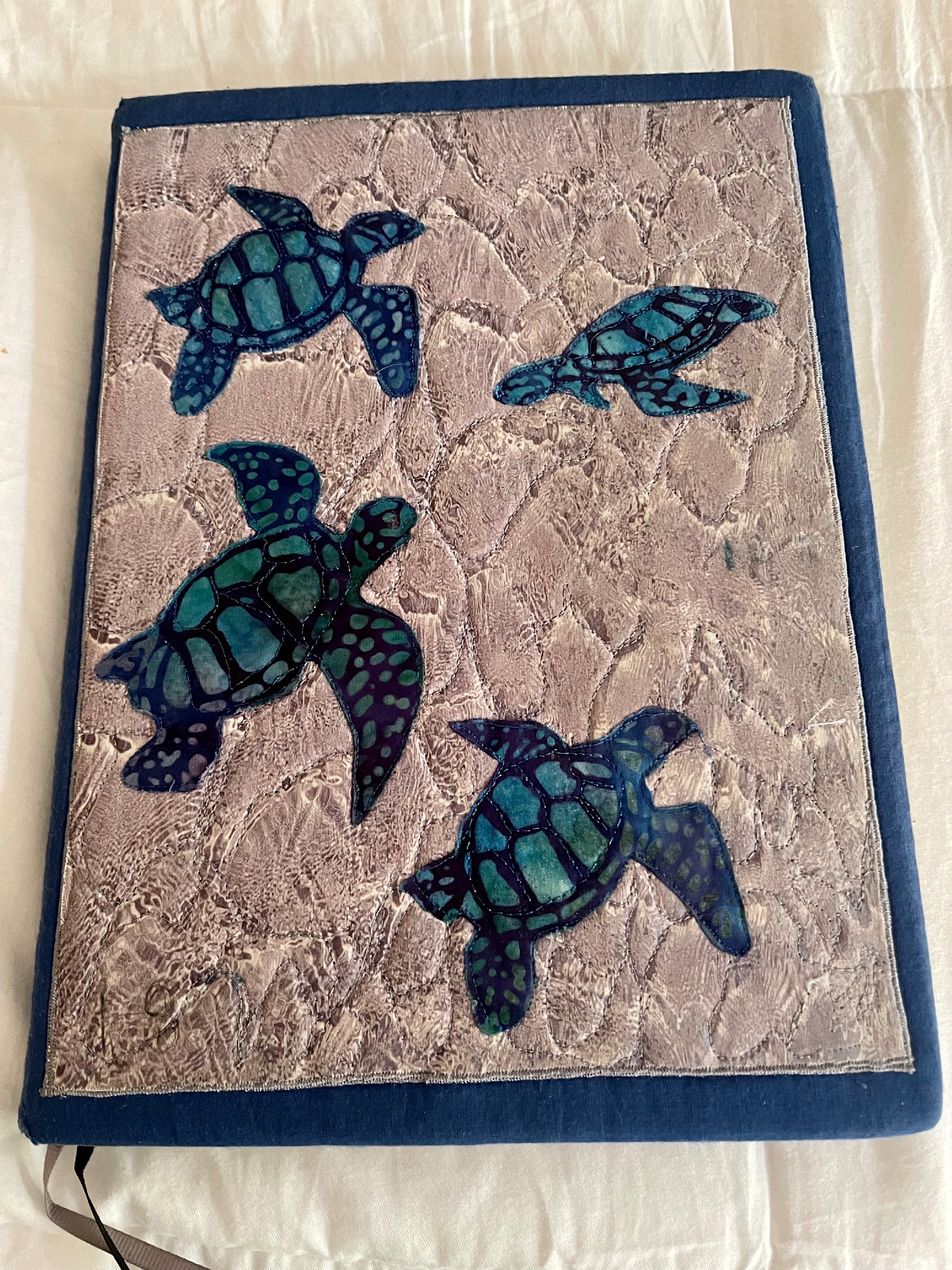 Sea turtle journal ees6fj