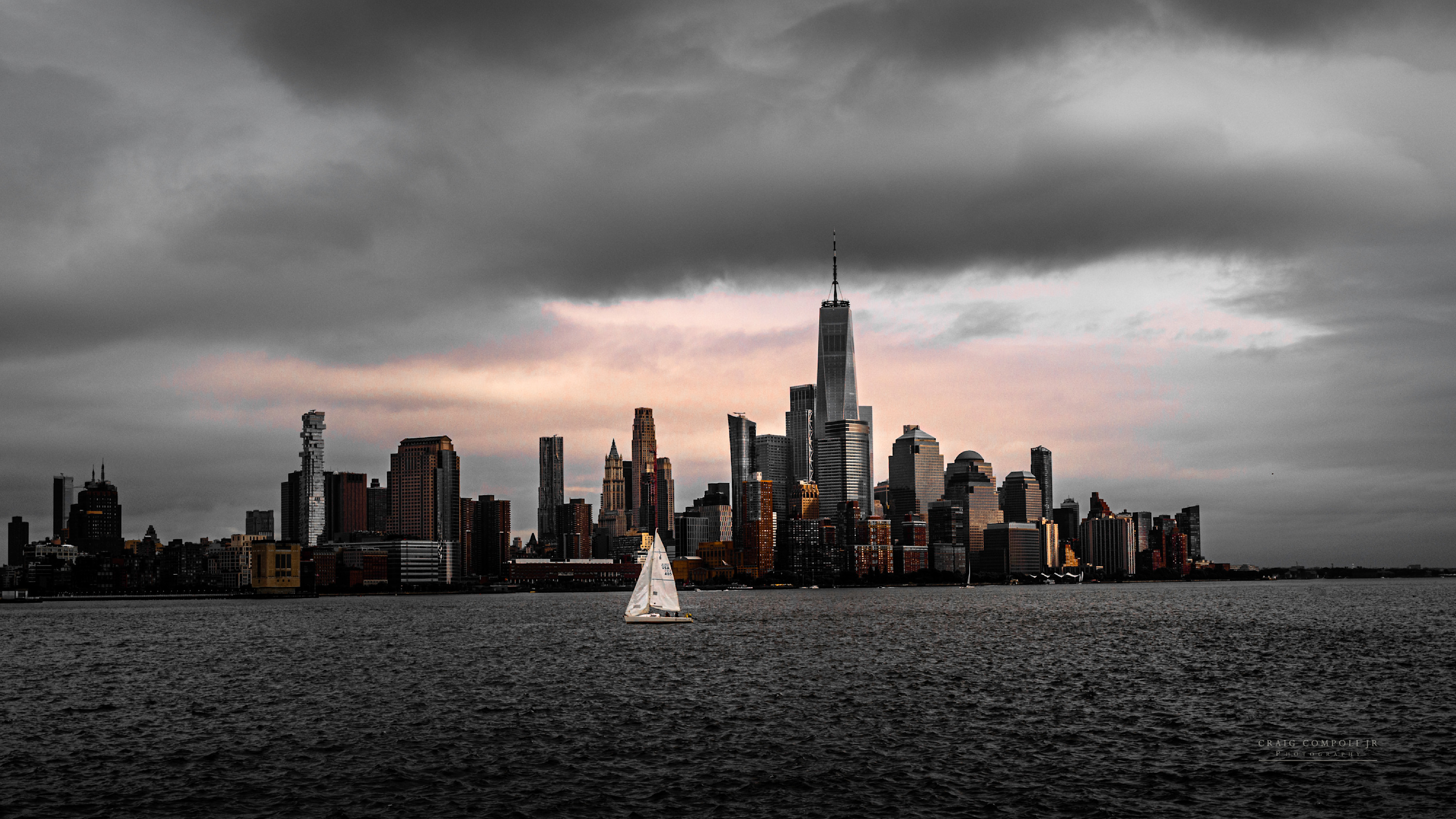 
        <div class='title'>
          Sailing on the Hudson River
        </div>
       