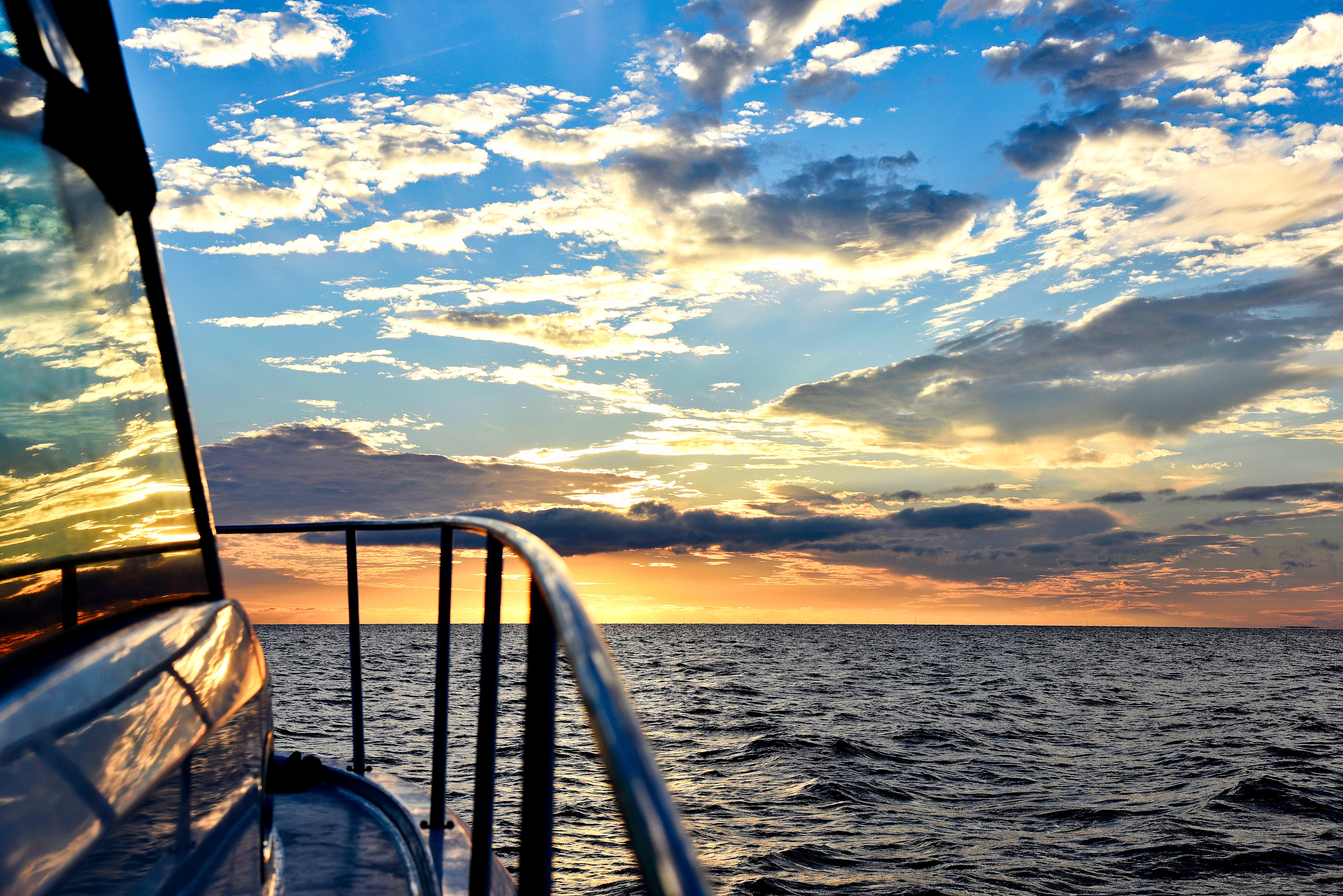 
        <div class='title'>
          Tavinier Sunset 
        </div>
       