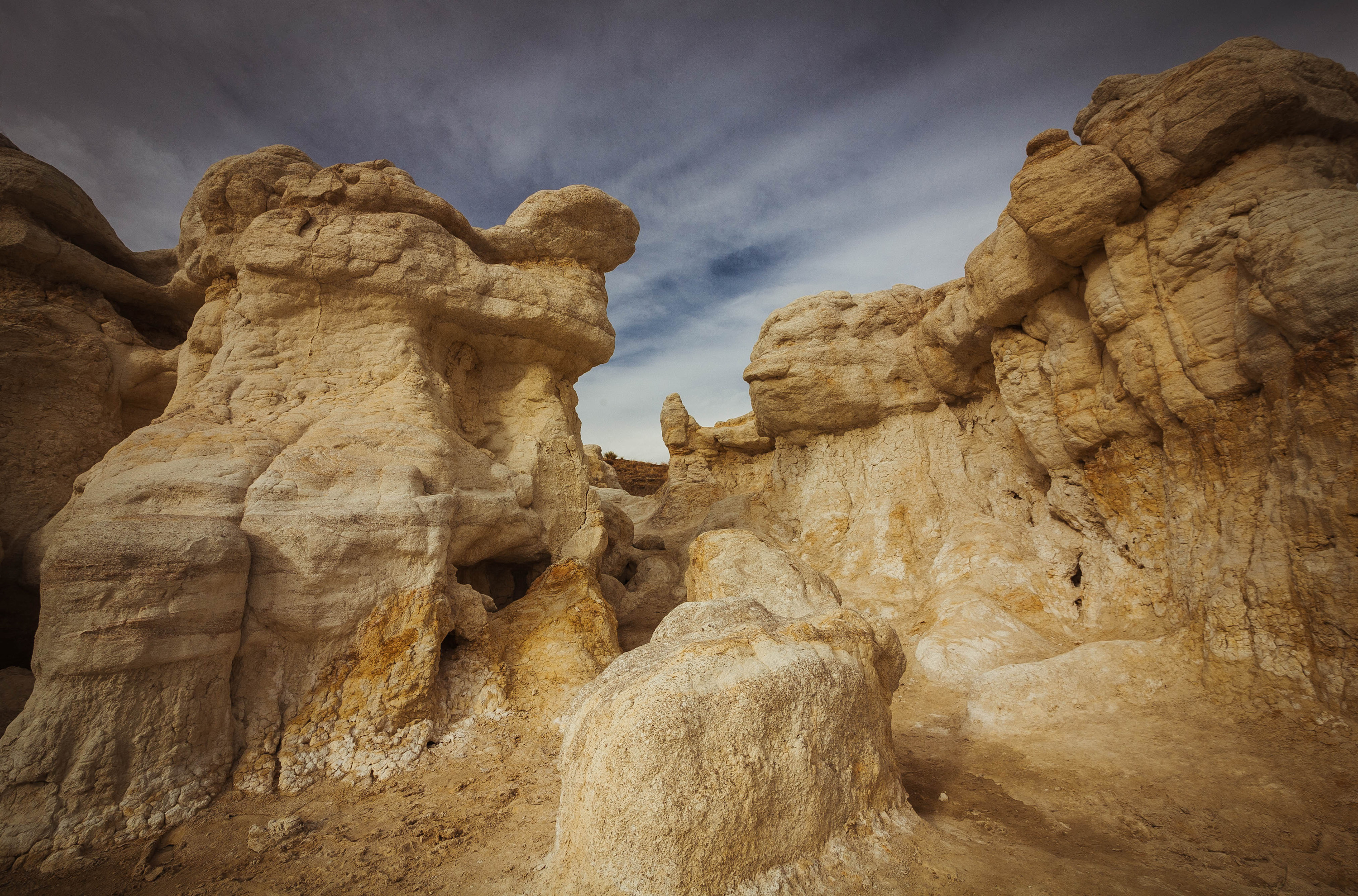 
        <div class='title'>
          Terry Trussell Landscape Rocks
        </div>
       
        <div class='description'>
          
        </div>
      