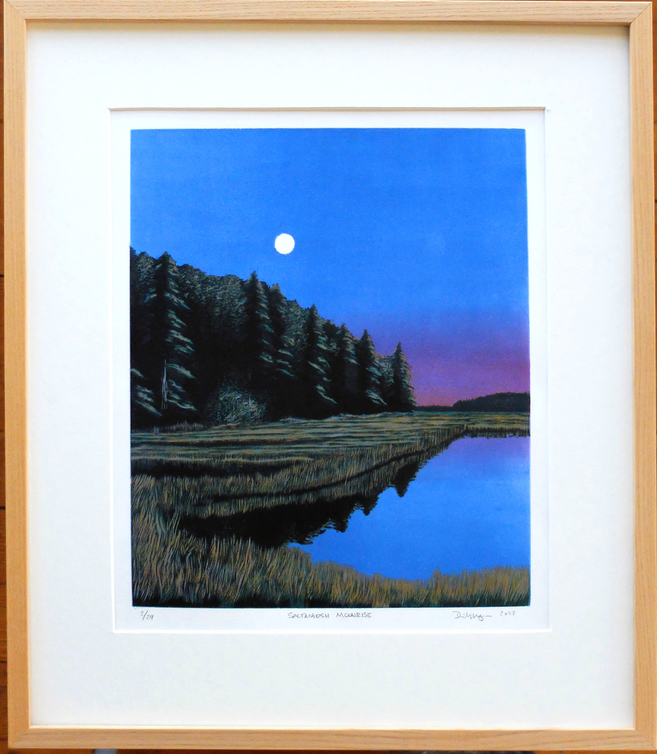 Saltmarsh moonrise framed web light yfnbo6