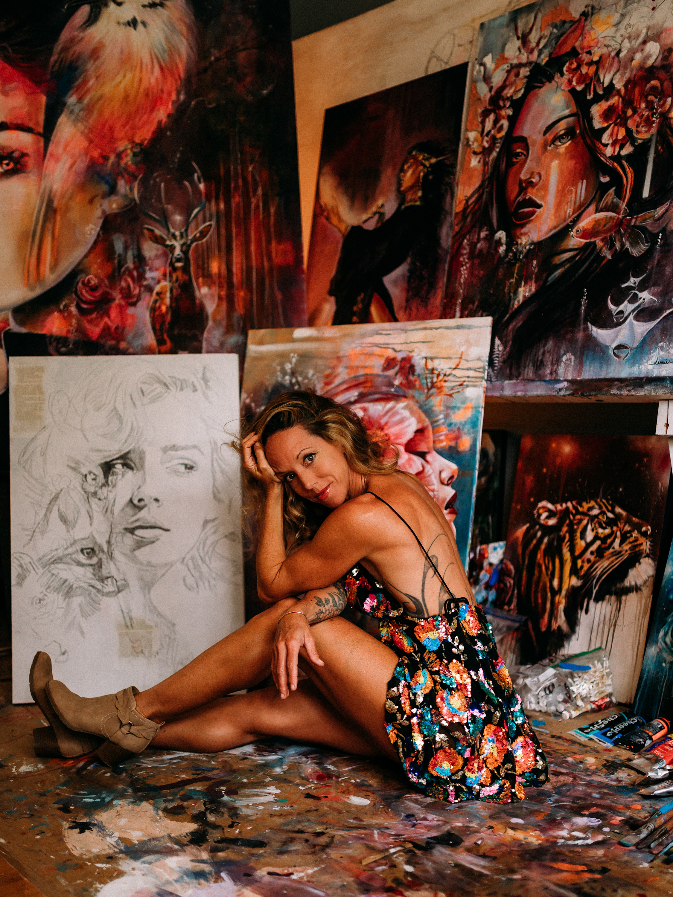 
        <div class='title'>
          Danielle Zirk 
        </div>
       
        <div class='description'>
          Danielle Zirk in her Studio
        </div>
      