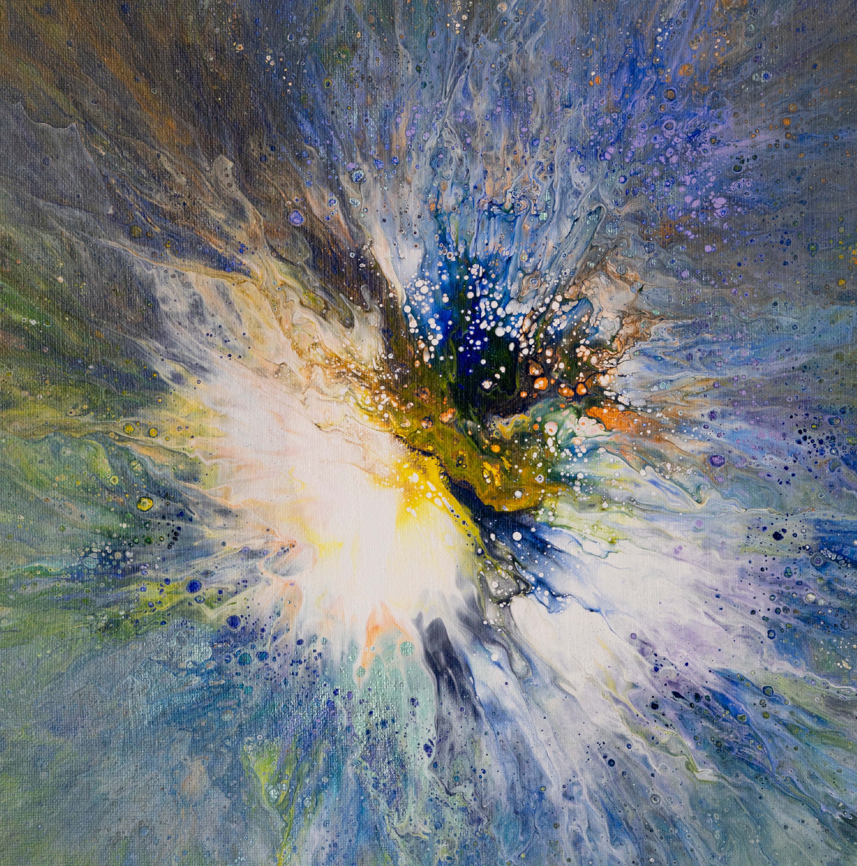 
        <div class='title'>
          Flowing Fantasia
        </div>
       