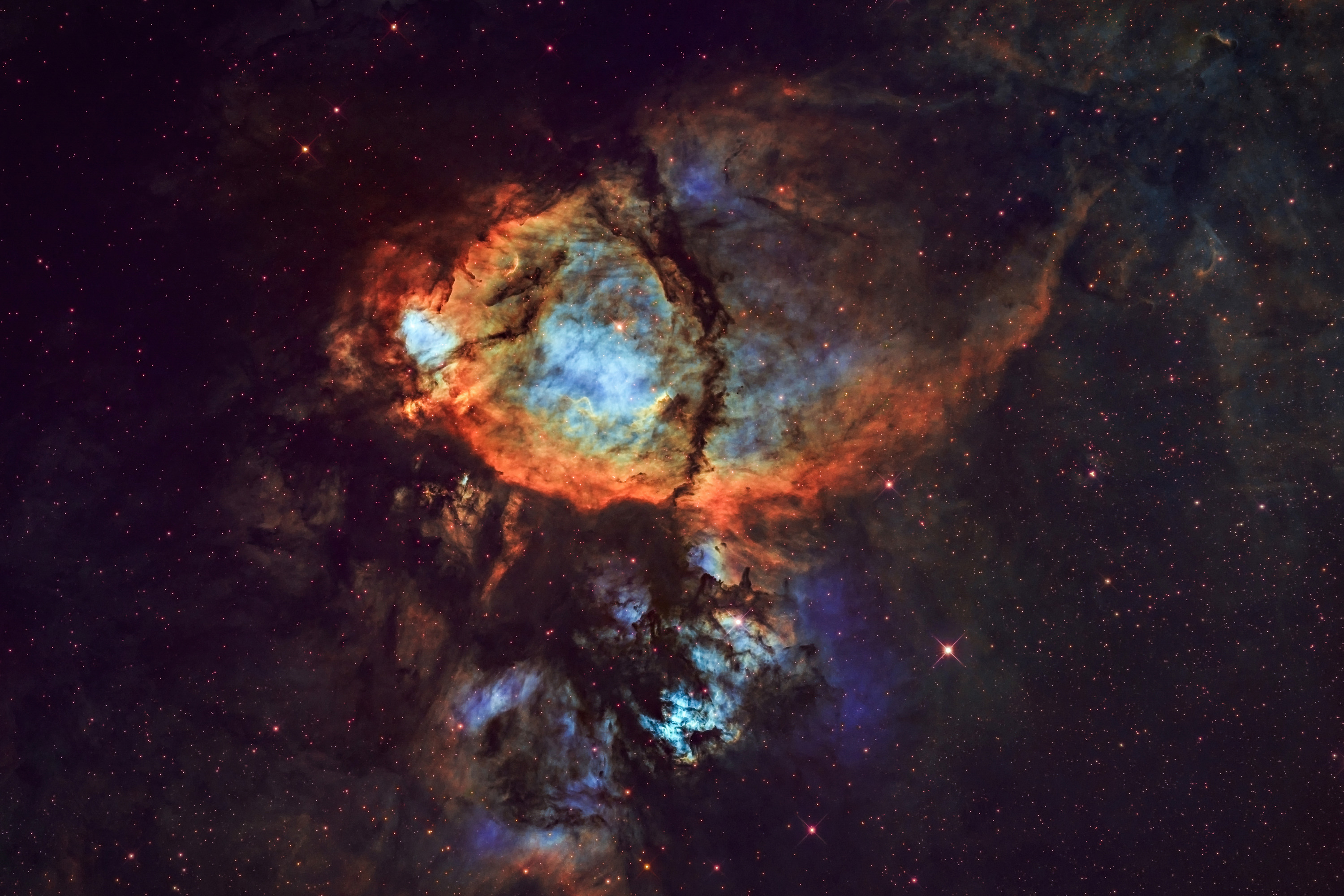 
        <div class='title'>
          IC 1795 cr
        </div>
       