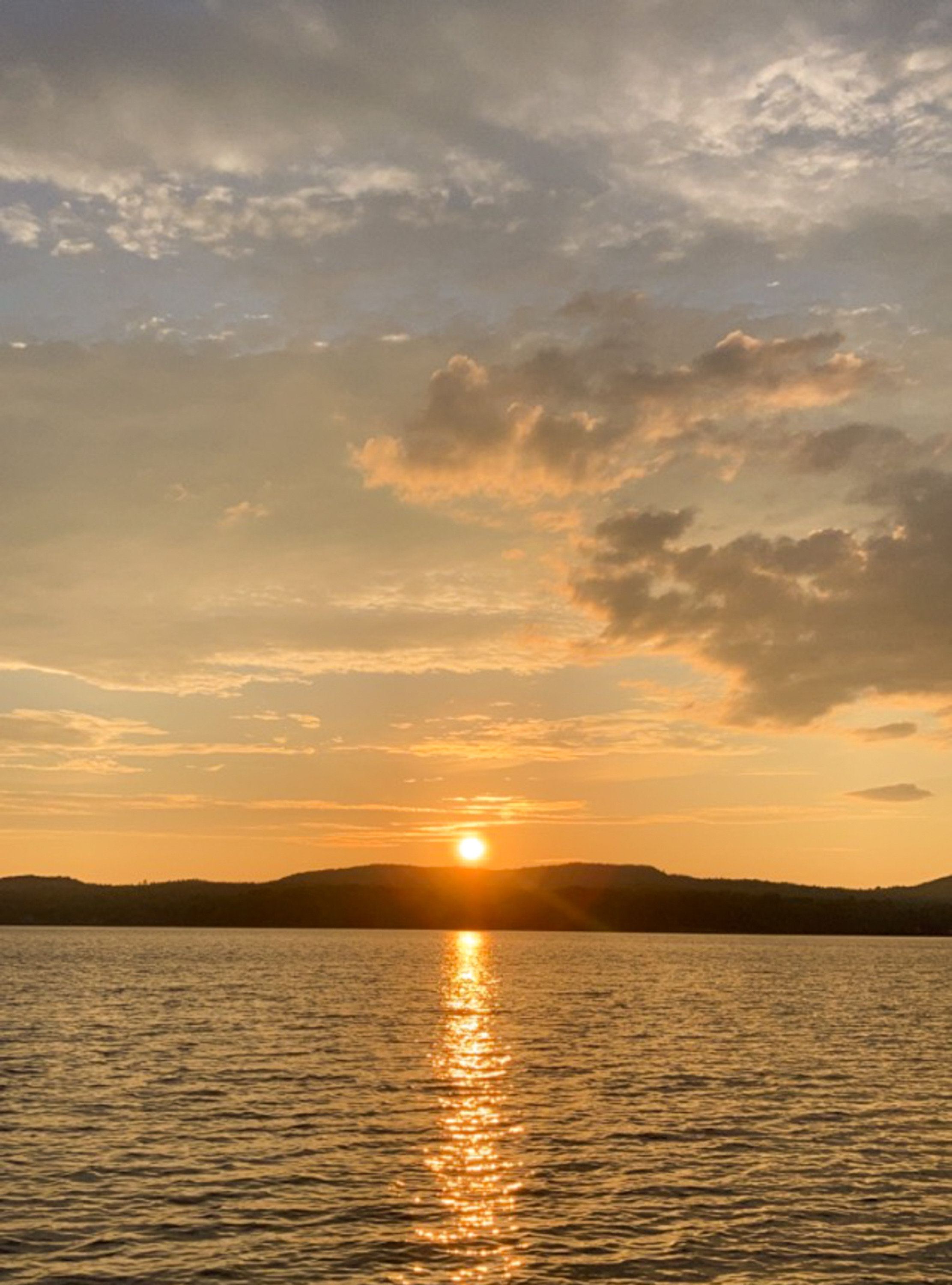 
        <div class='title'>
          Tina Heald Boyden Lake Orange Sunset 10X18 Print
        </div>
       
        <div class='description'>
          
        </div>
      
