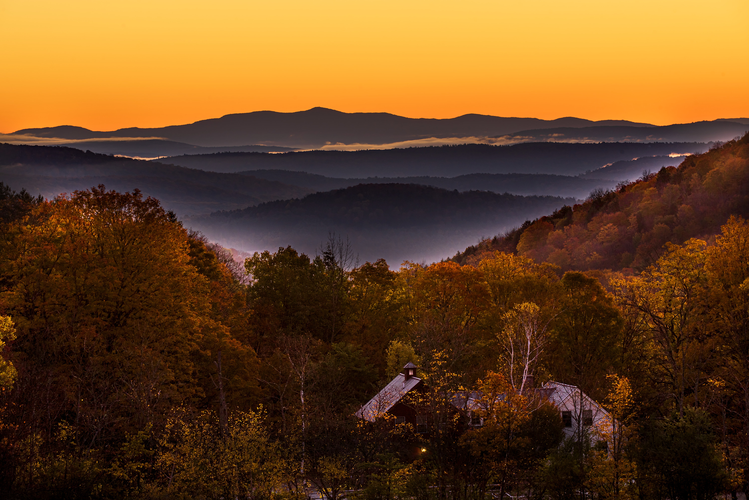 
        <div class='title'>
          Frosty sunrise Vermont
        </div>
       
        <div class='description'>
          
        </div>
      