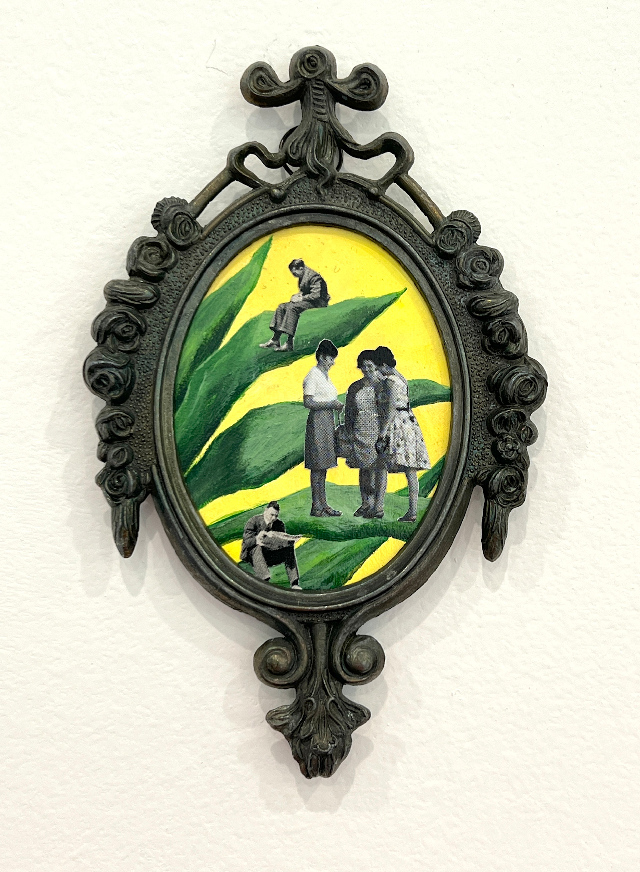 Thompson hotgoss 4x6 mixedmediacollage 2025 fvhb03