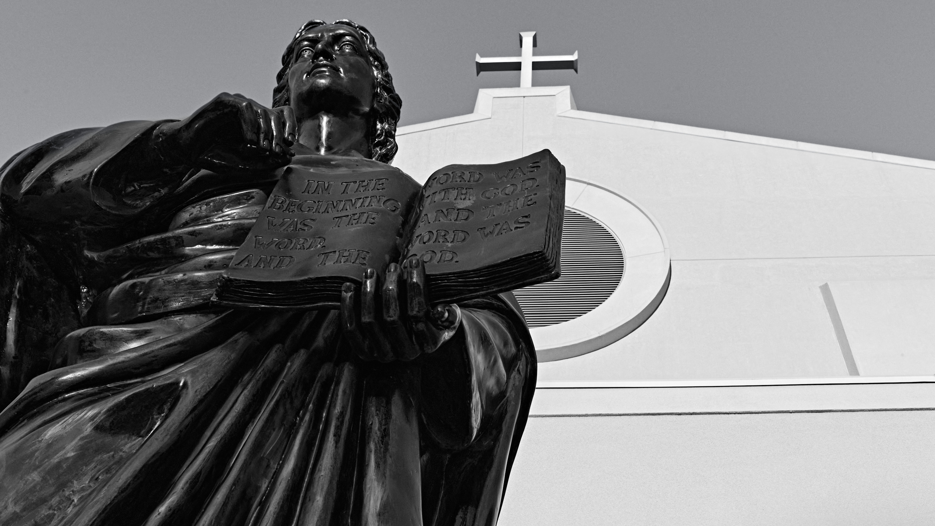 
        <div class='title'>
          JIP 4964 catholic john insta asf
        </div>
       