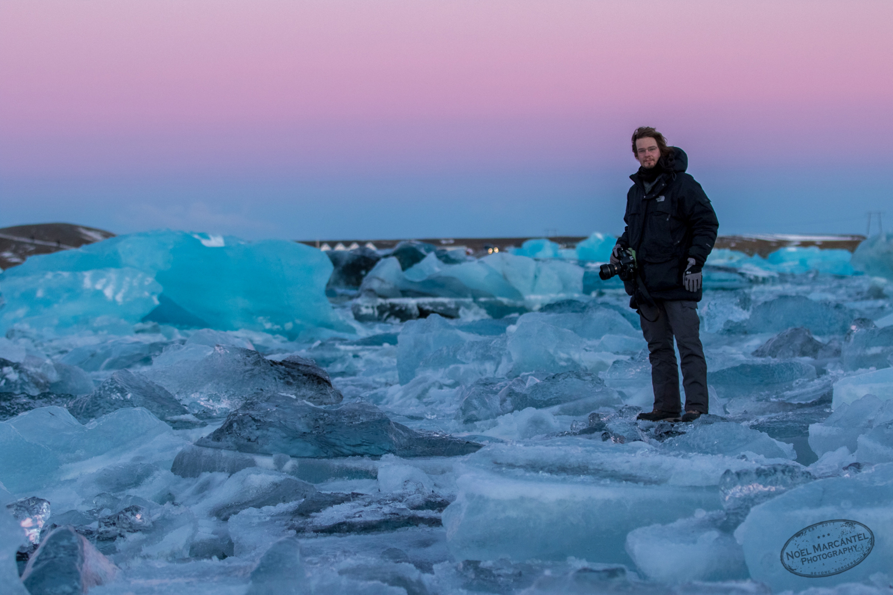 
        <div class='title'>
          Iceland Vanity Shots 14
        </div>
       