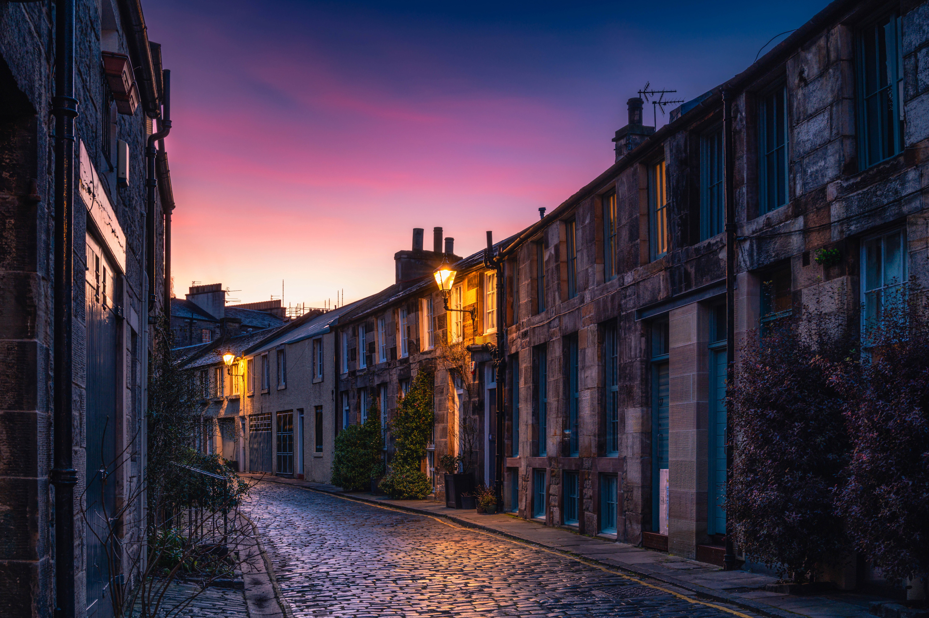 Website 8 val miranda ekv3n3