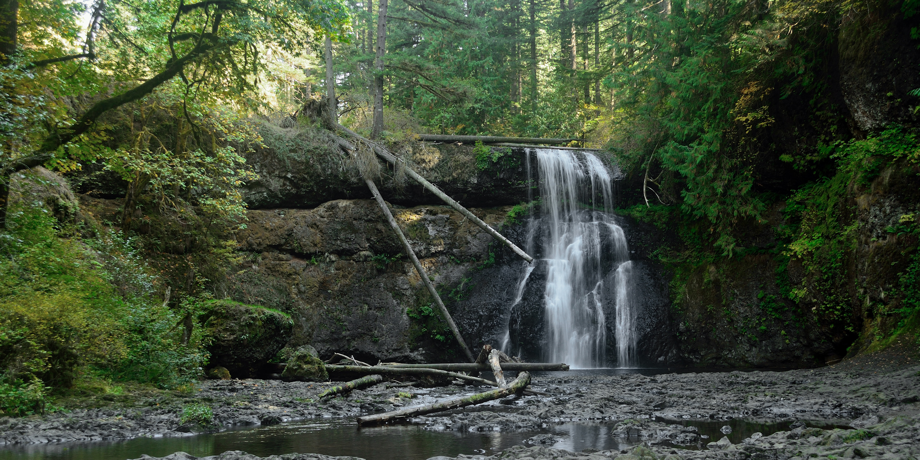 
        <div class='title'>
          North Falls edit10x20
        </div>
       
        <div class='description'>
          
        </div>
      