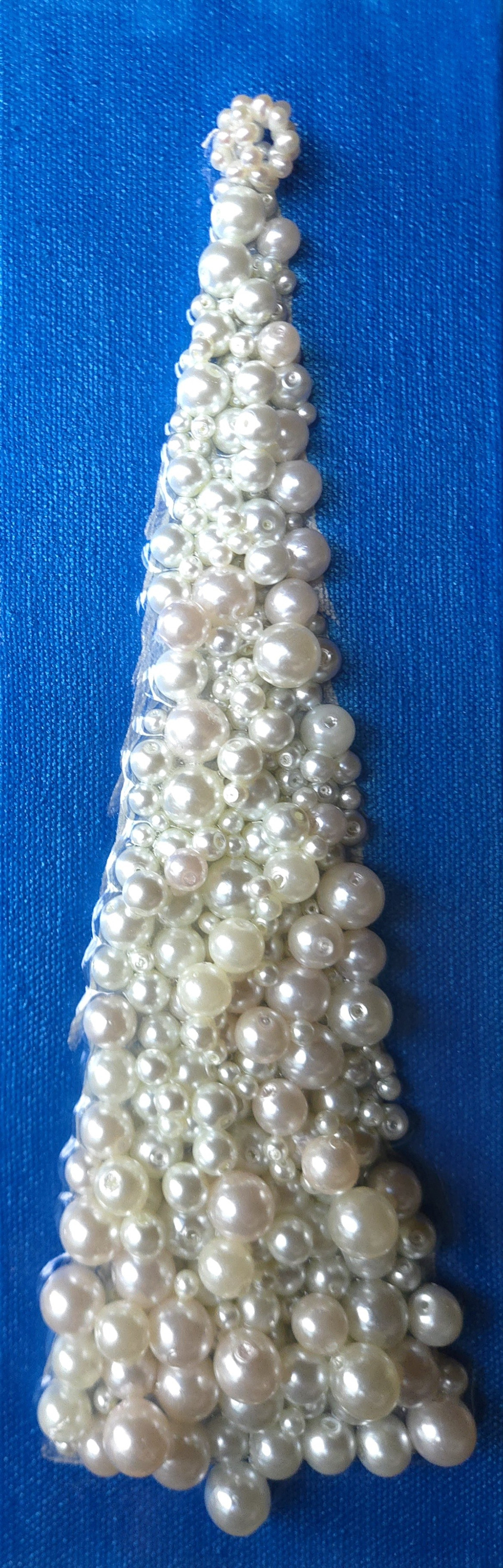 Pearl cascade christmas tree 12x4 60 christmas dfjsyi