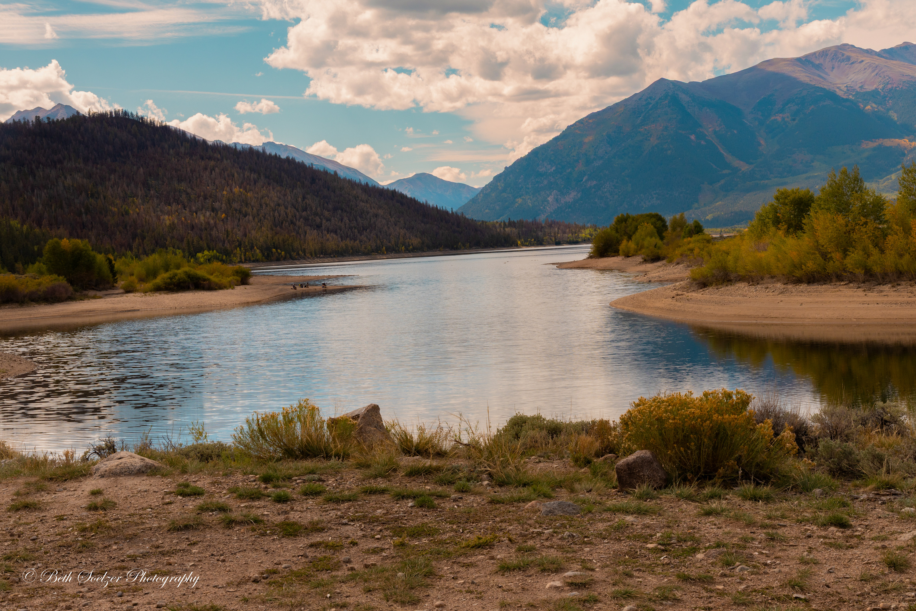 
        <div class='title'>
          Twin Lakes Sep 25 11
        </div>
       