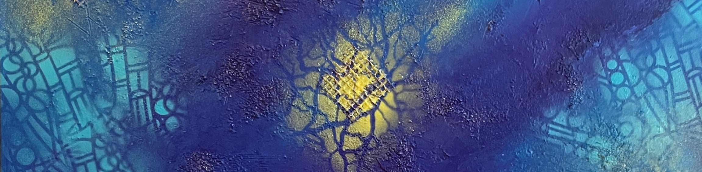 
        <div class='title'>
          Radiance Betweekn Worlds
        </div>
       