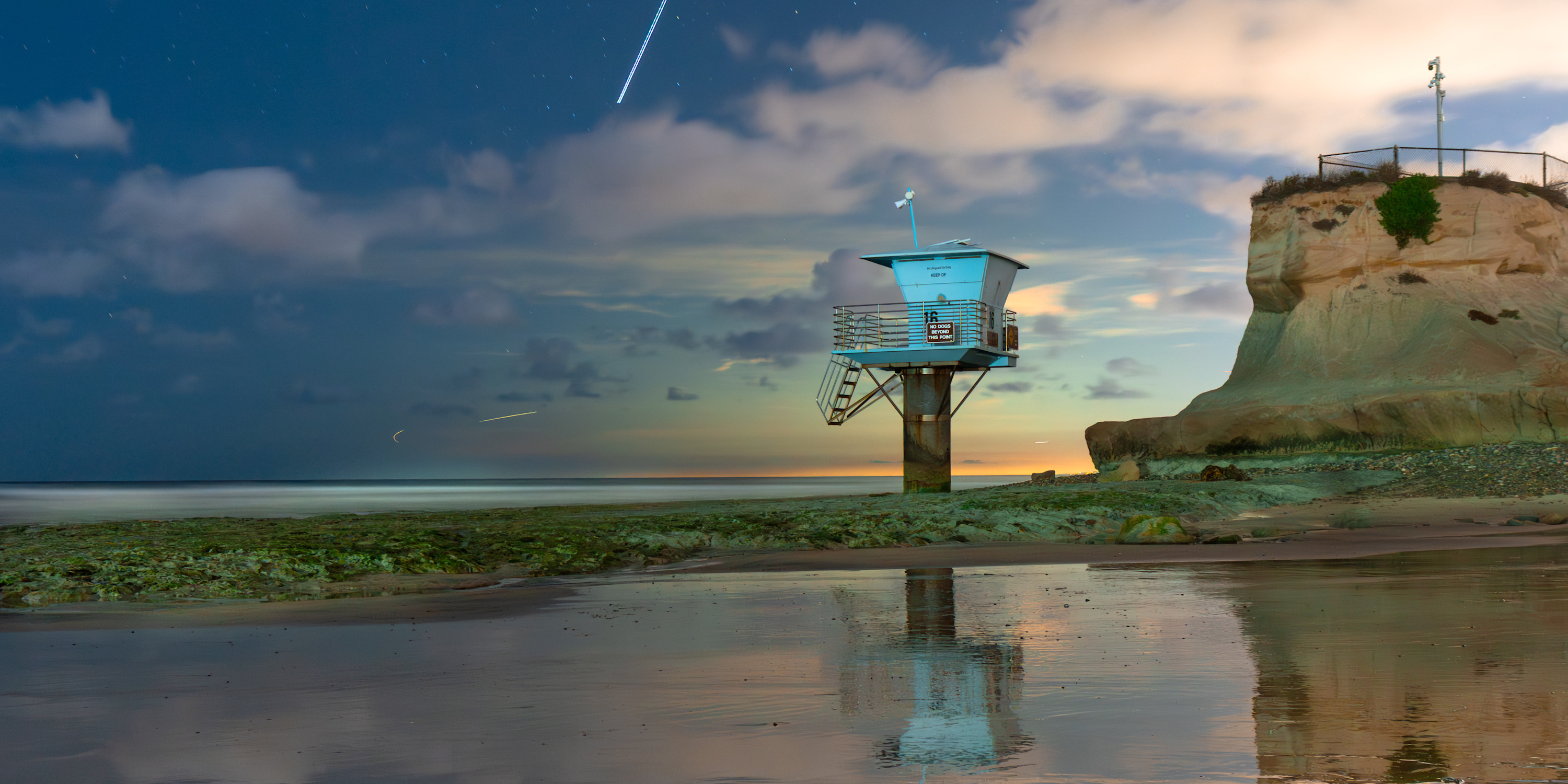 
        <div class='title'>
          CARDIFF
        </div>
       