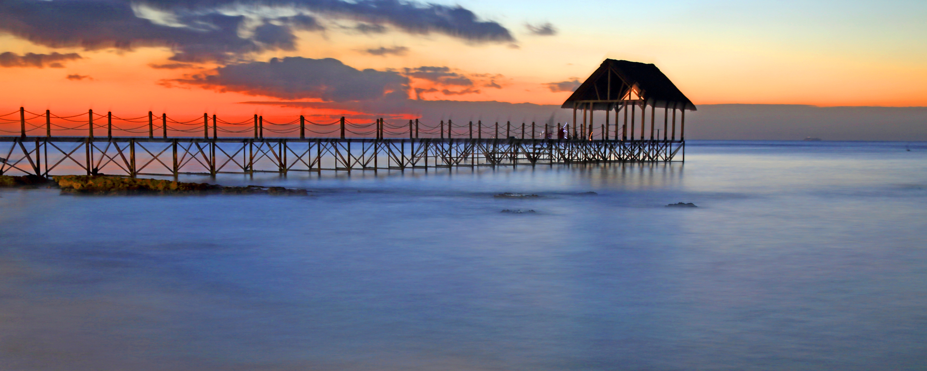 
        <div class='title'>
          2
        </div>
       