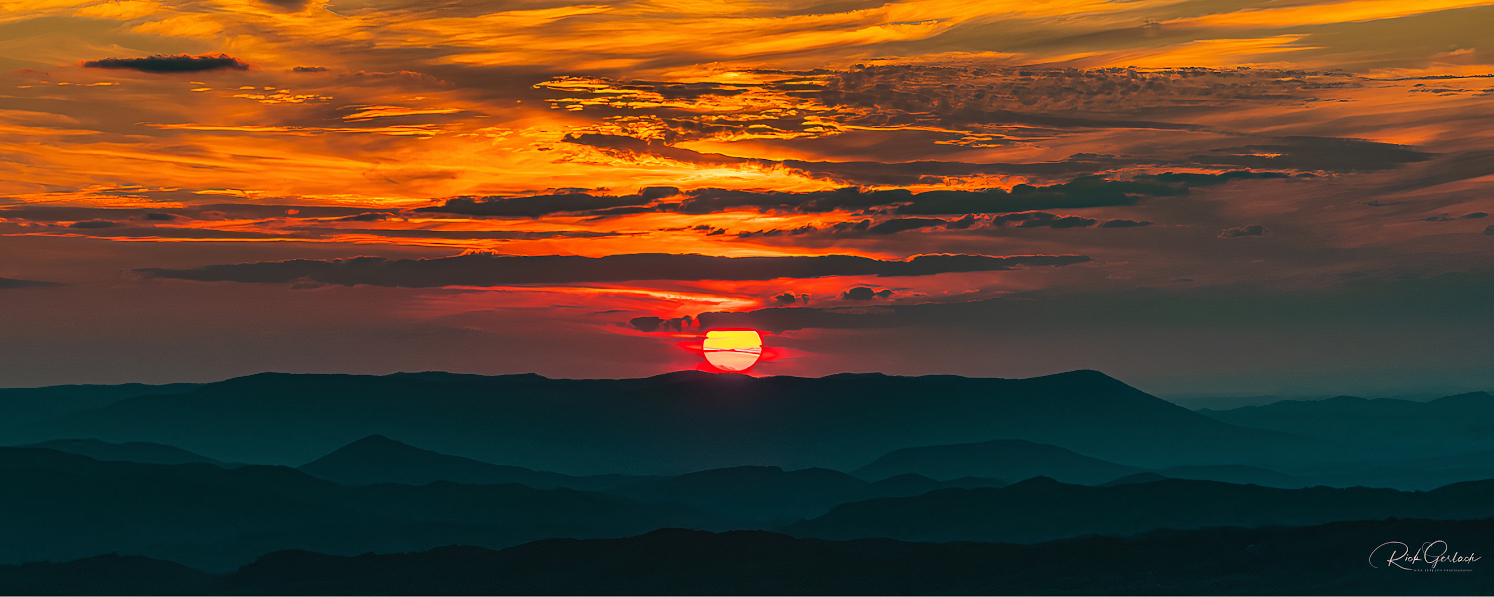 
        <div class='title'>
          3
        </div>
       