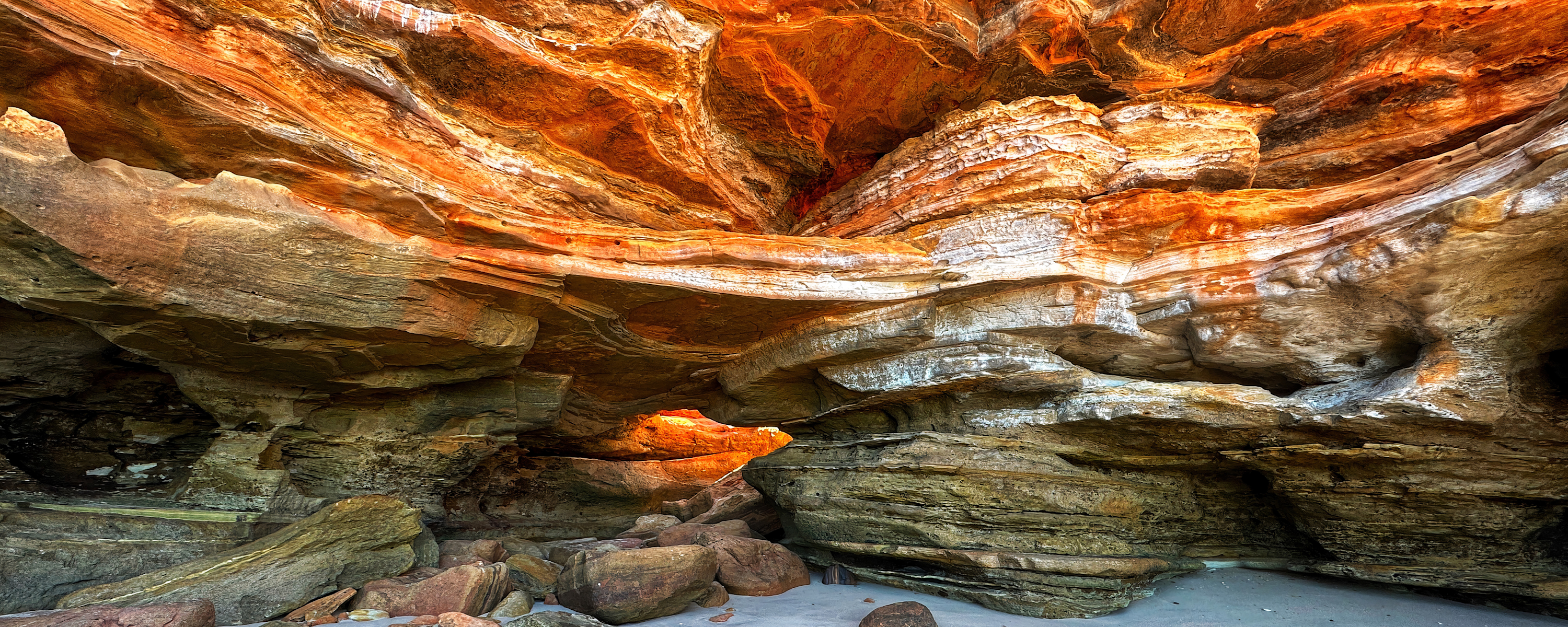 
        <div class='title'>
          1
        </div>
       