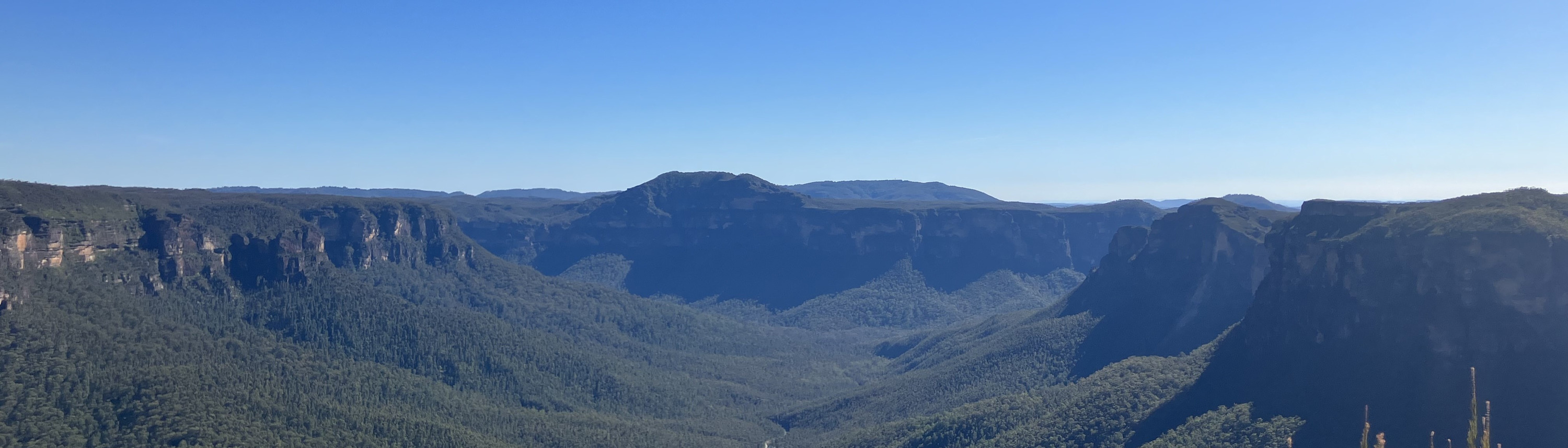 
        <div class='title'>
          Img 2822 Wendy Buckingham vap92b
        </div>
       