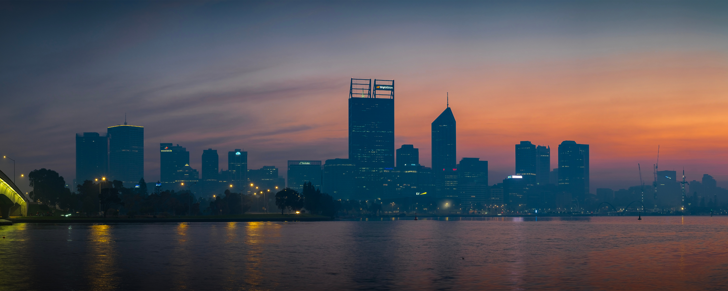 
        <div class='title'>
          1
        </div>
       