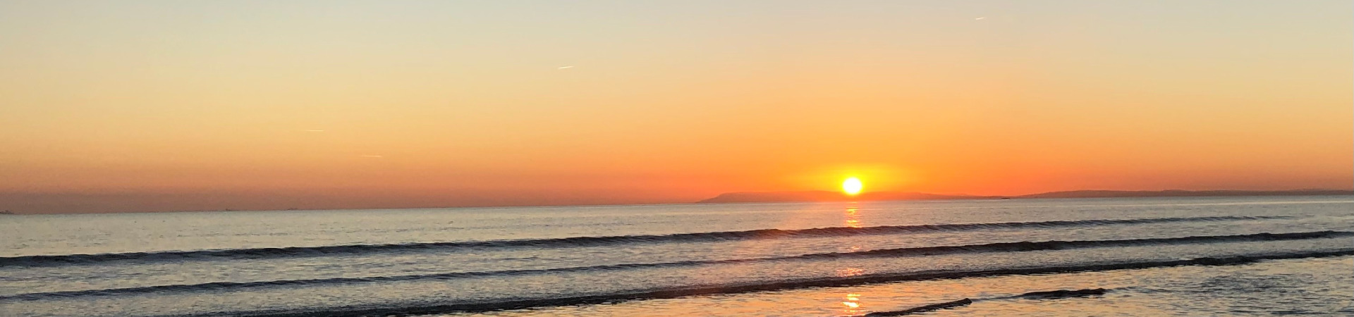 
        <div class='title'>
          IMG 0105 zjpouy (1)
        </div>
       