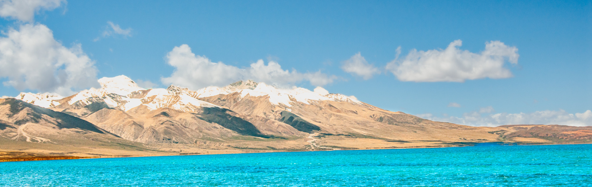 
        <div class='title'>
          12 The Lake ManasarovarEast Shore View 16B TiffDSC 3665
        </div>
       