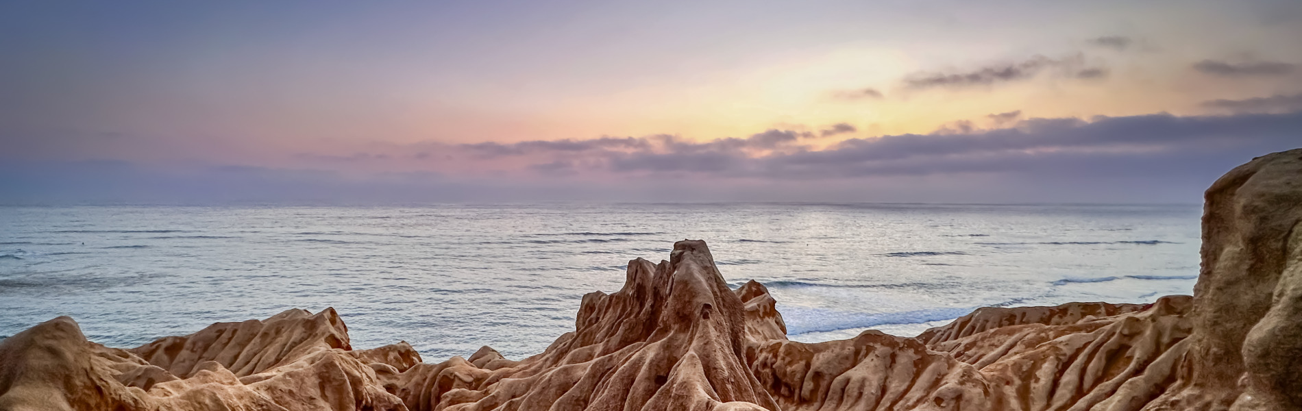 
        <div class='title'>
          coastal collection 1
        </div>
       