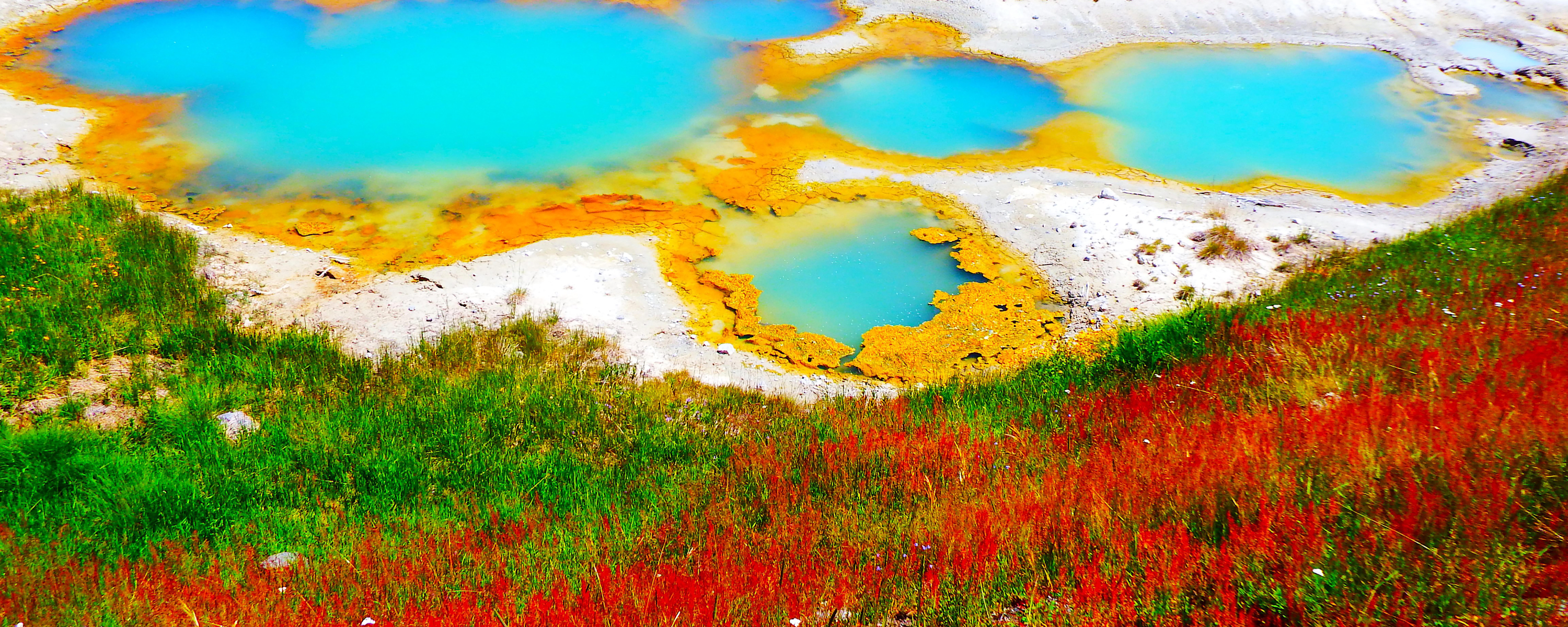 
        <div class='title'>
          2
        </div>
       